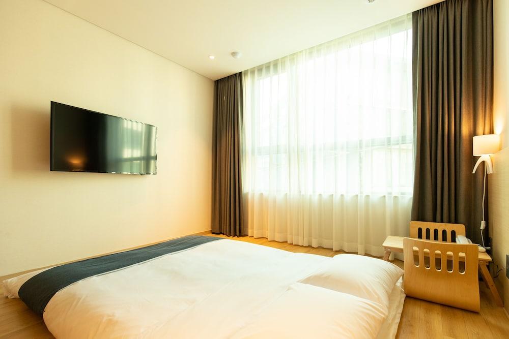 Hotel Winstory Seogwipo Exterior foto